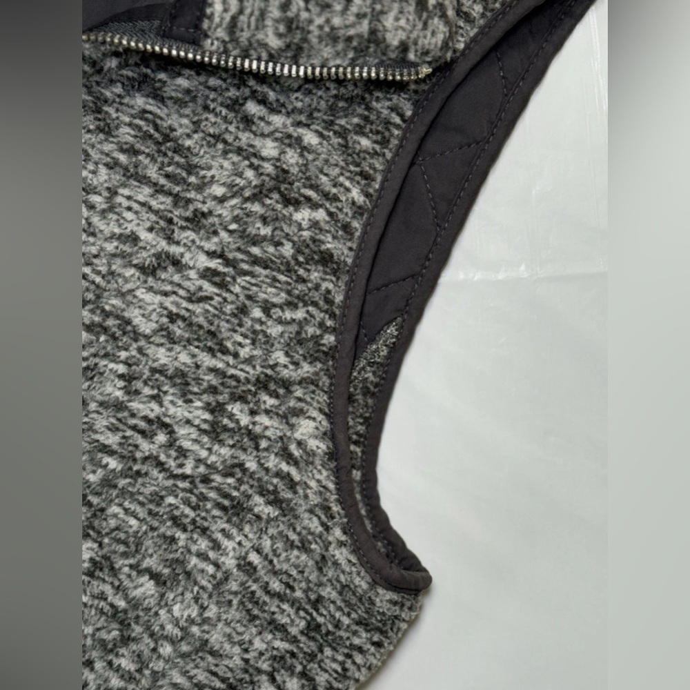 Abercrombie & Fitch Womens Soft Shell Fleece Quilted Grey Zip Up Vest Coat Sz S - Picture 7 of 9